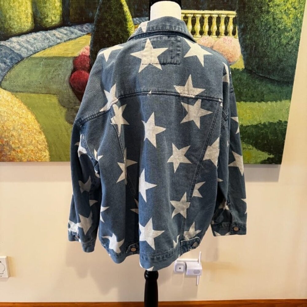 Altar'd State Women's Star Denim Jacket Blue Geometric Size L Casual - Picture 4 of 9